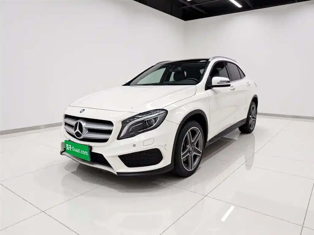 Mercedes-Benz GLA 2015 GLA 260 4MATIC Sport Type