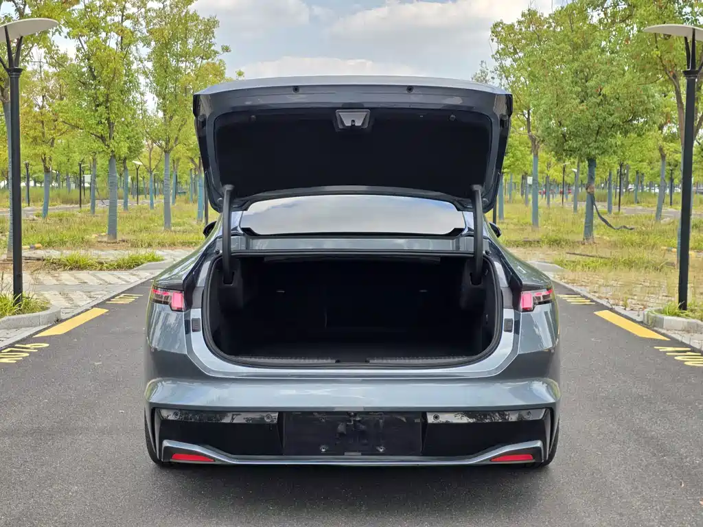 Lynk & Co Z10 — миниатюра 27