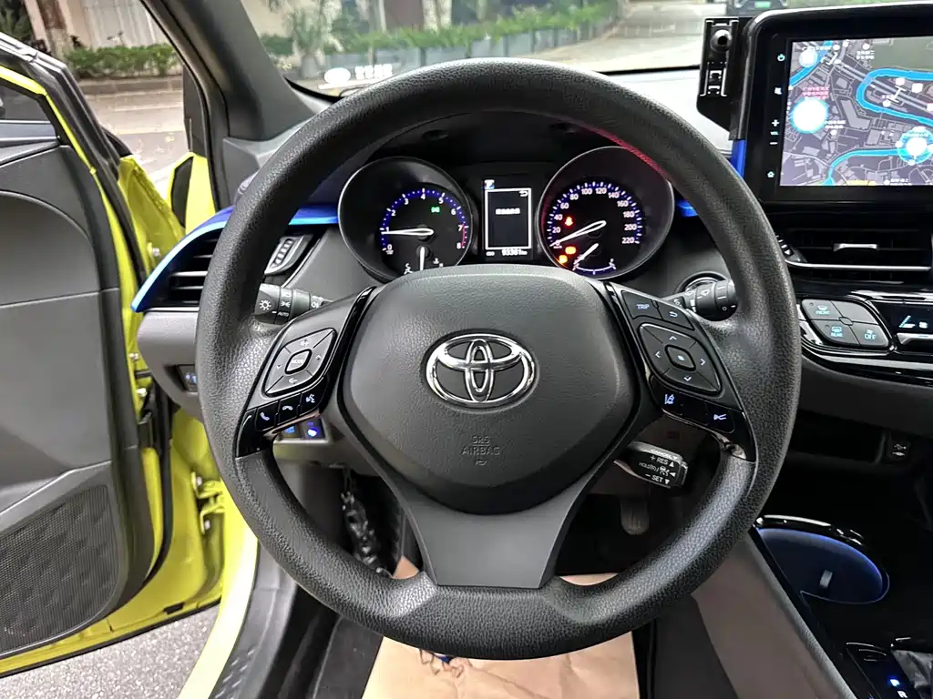 Toyota C-HR — миниатюра 7