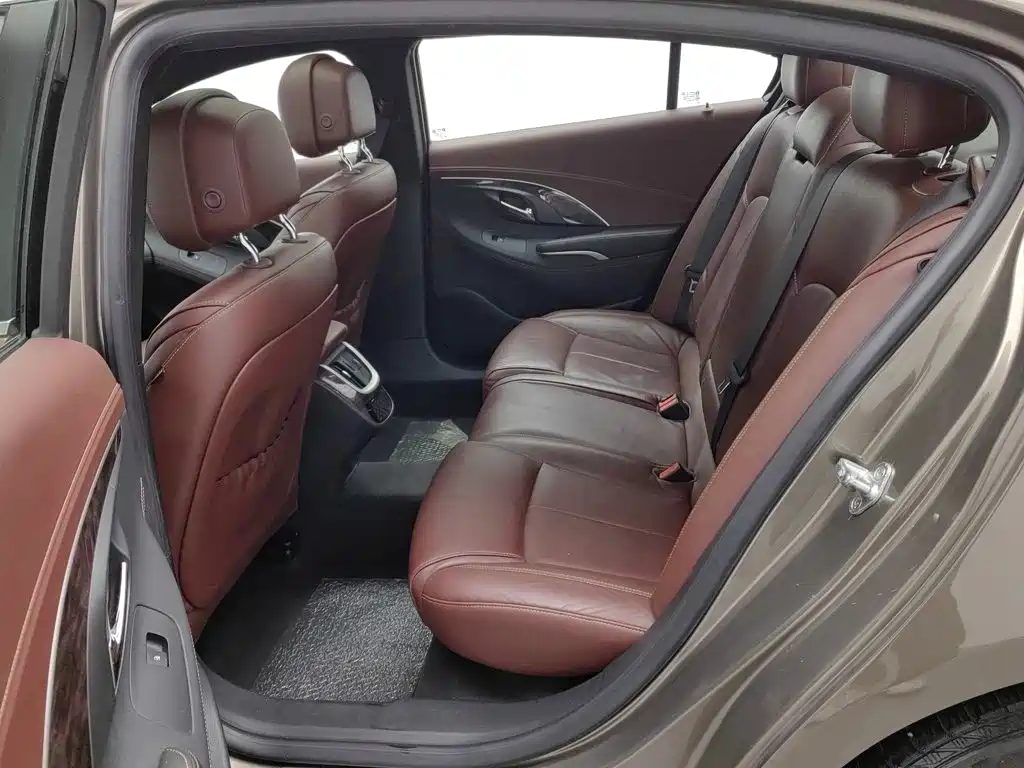 Buick LaCrosse — миниатюра 15