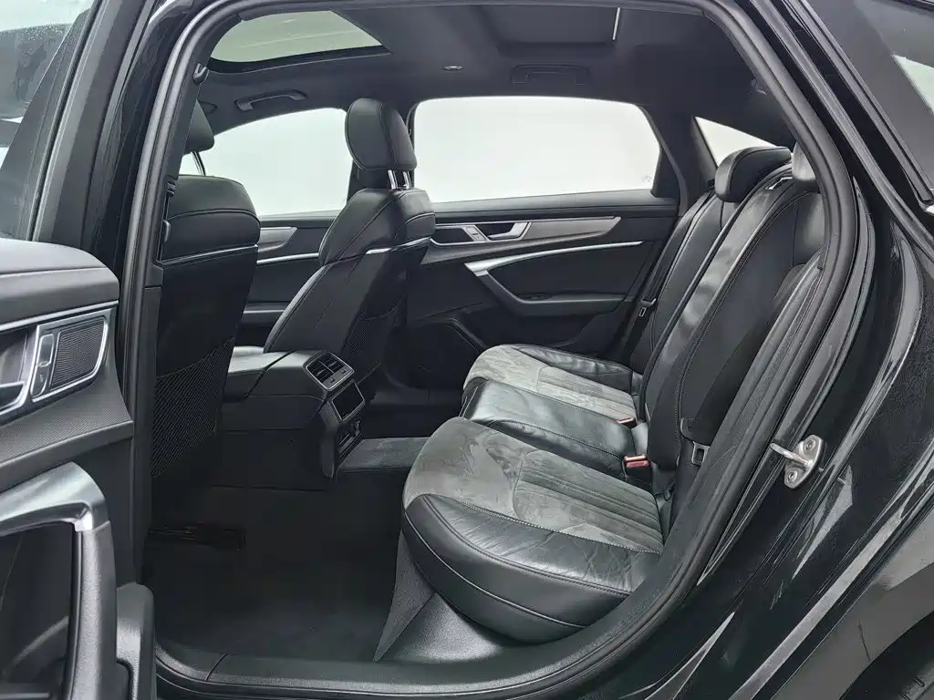 Audi A6L — миниатюра 15