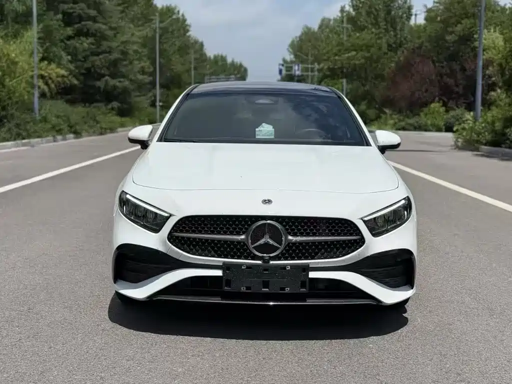 MERCEDES-BENZ  A CLASS