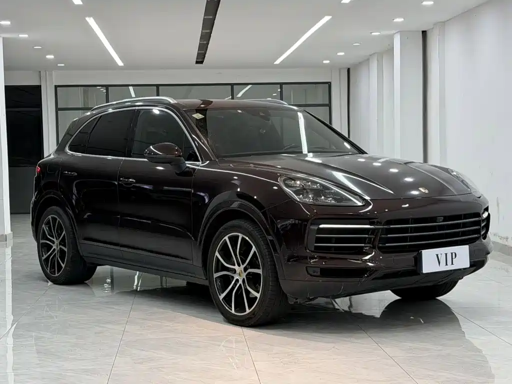 Porsche Cayenne — миниатюра 3