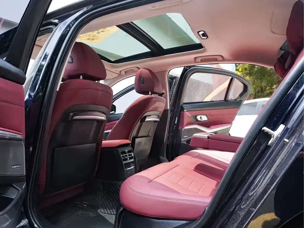 BMW 3 Series — миниатюра 11
