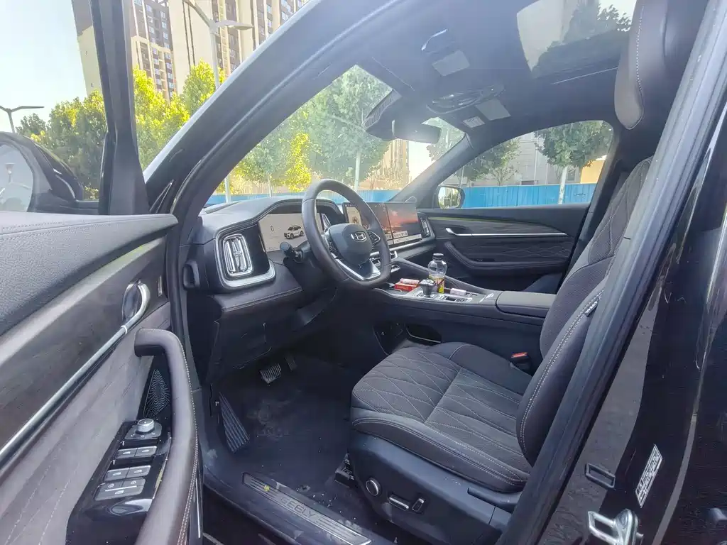 Geely Monjaro L 2026 2.0TD AT