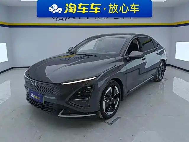 WULING AUTOMOBILE WULING STARLIGHT 2025