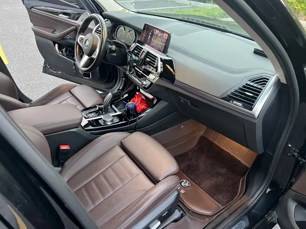 BMW X3 — миниатюра 11
