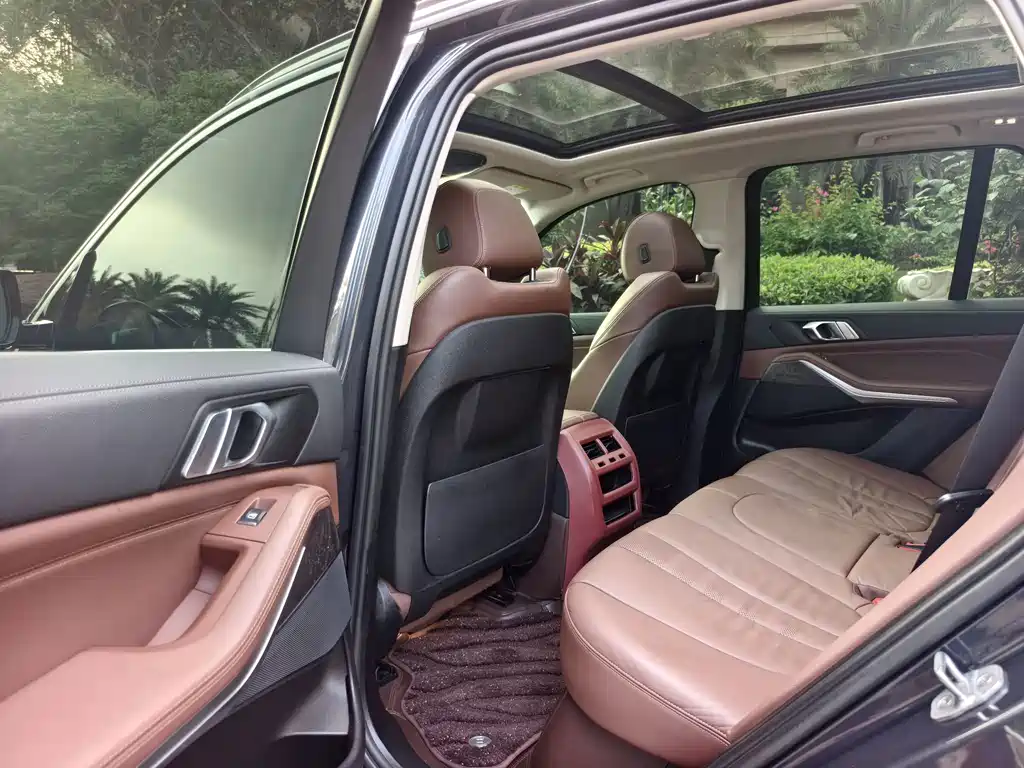 BMW X5 (Import) — миниатюра 10