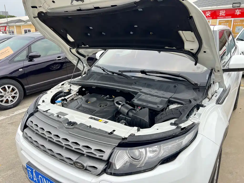 Land Rover Evoque (Import) — миниатюра 28