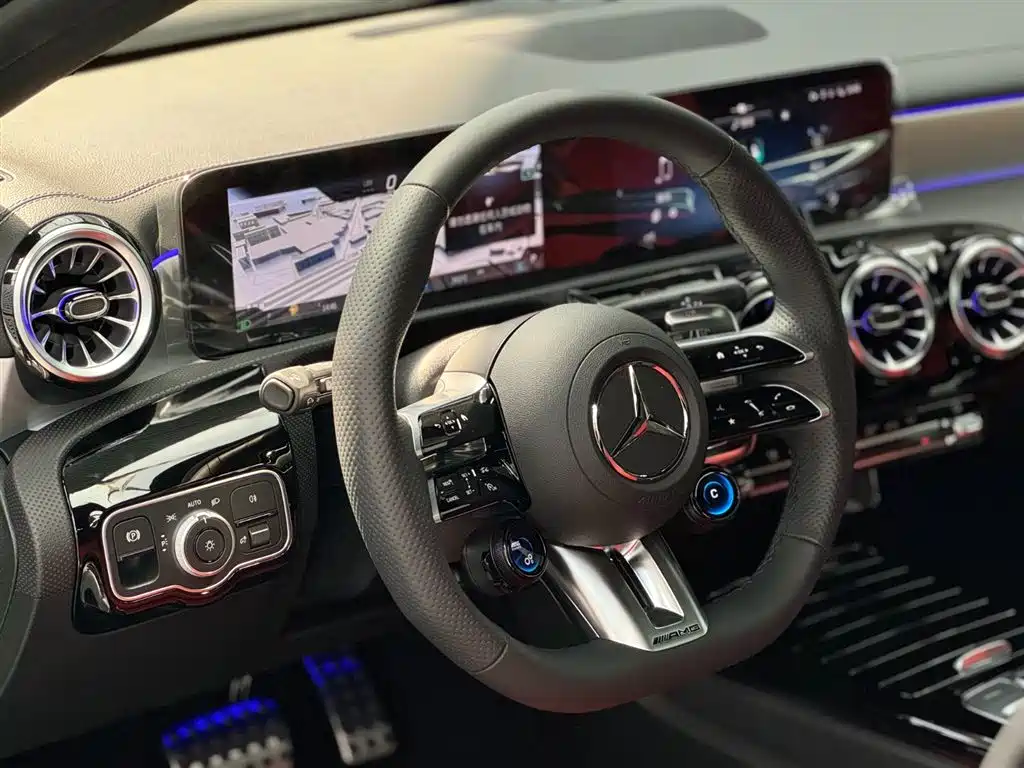 MERCEDES-BENZ A CLASS AMG