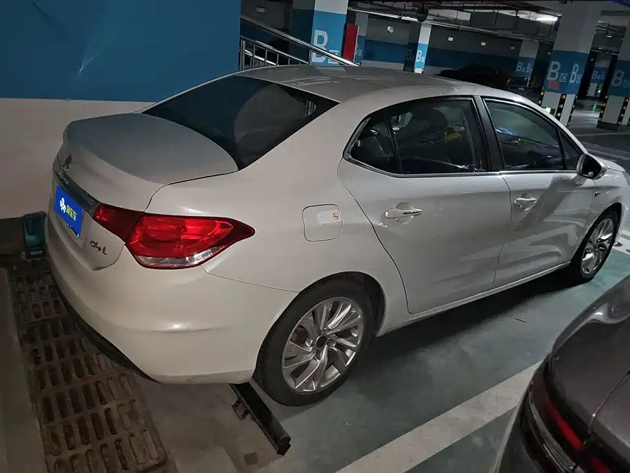 Citroen C4L — миниатюра 3