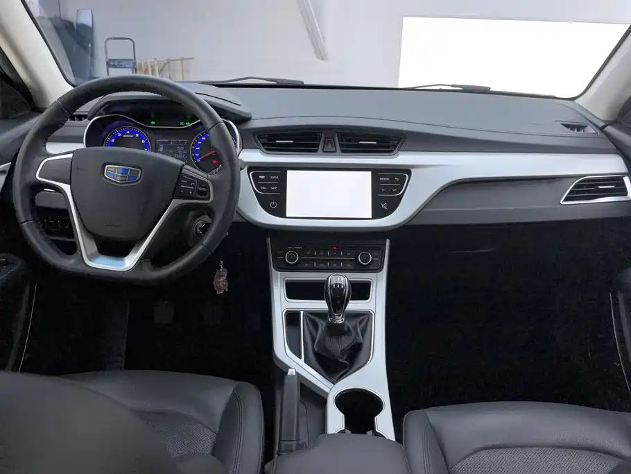 Geely Vision — миниатюра 12