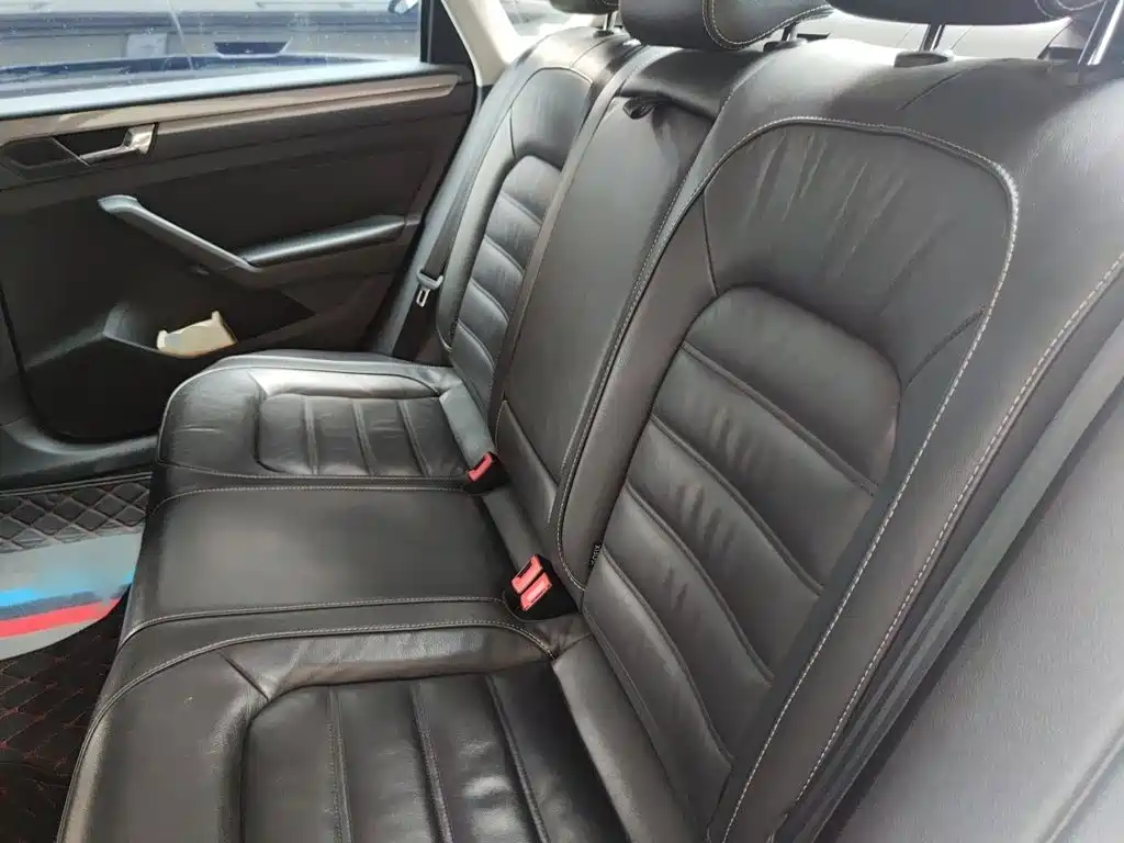 Volkswagen Passat — миниатюра 15