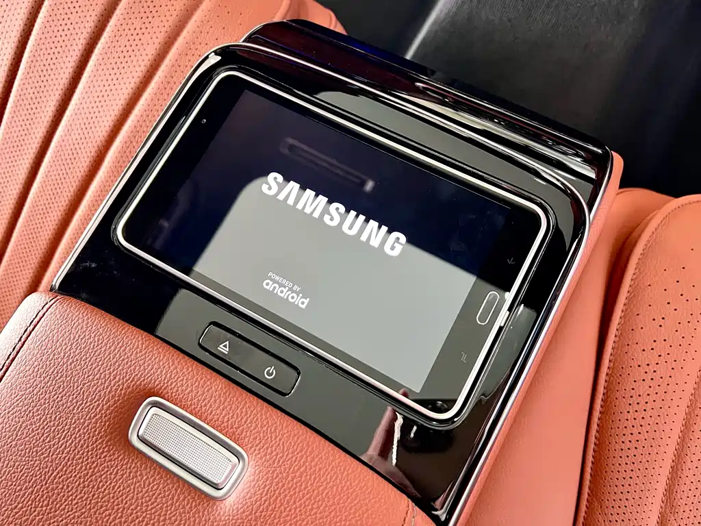 Mercedes-Benz S-Class — миниатюра 18