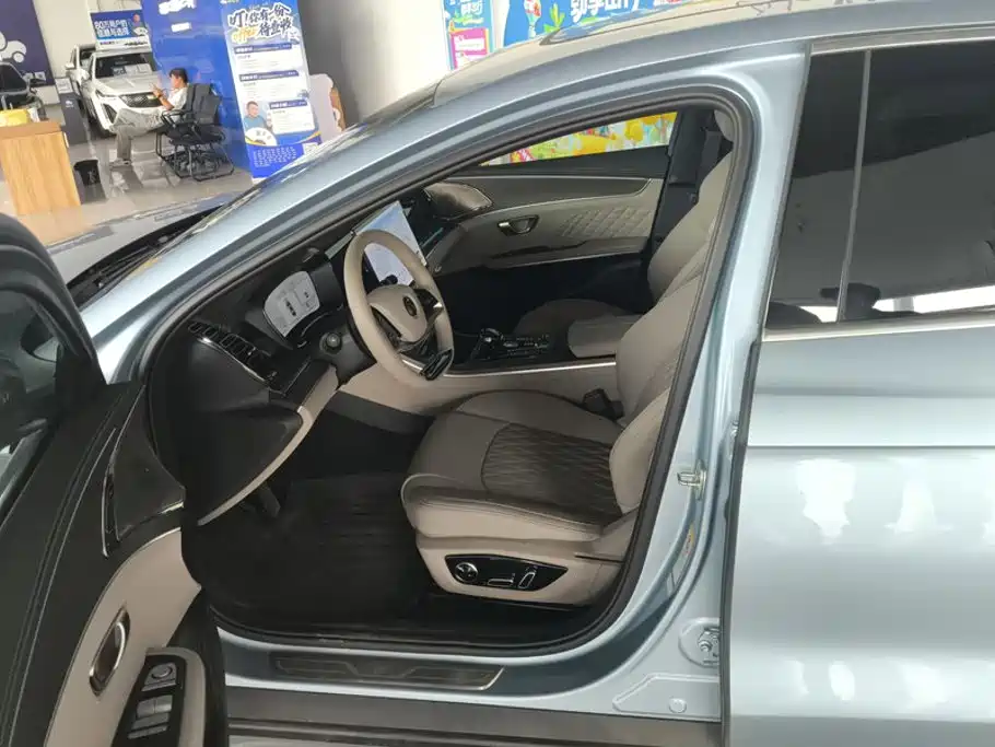 BYD Han — миниатюра 9