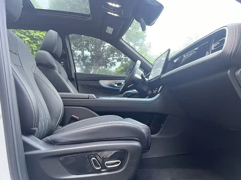 GAC Motor Trumpchi GS8 — миниатюра 10