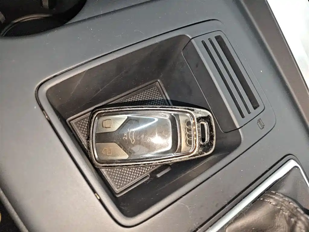 Audi A4L 2020 40 TFSI Fashion