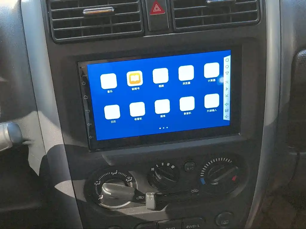Suzuki Jimny — миниатюра 14