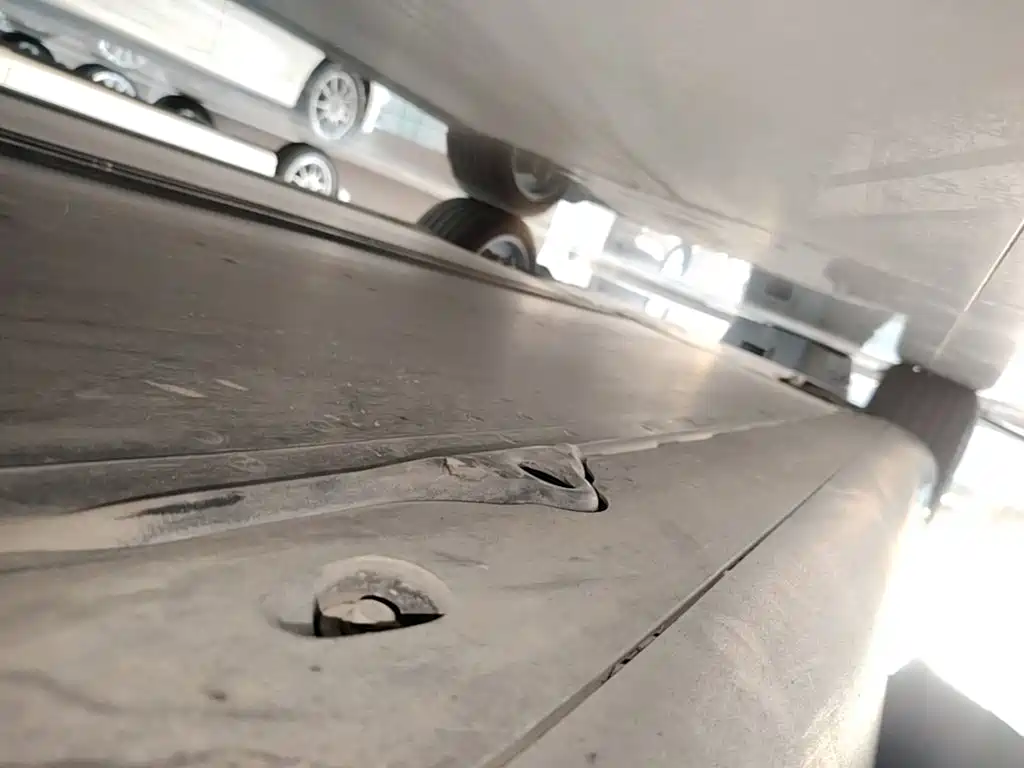 Tesla Model Y — миниатюра 22