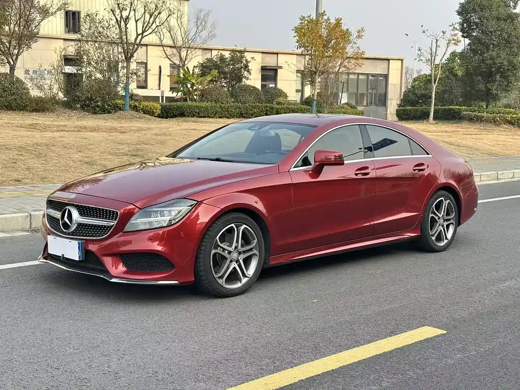 MERCEDES-BENZ CLS