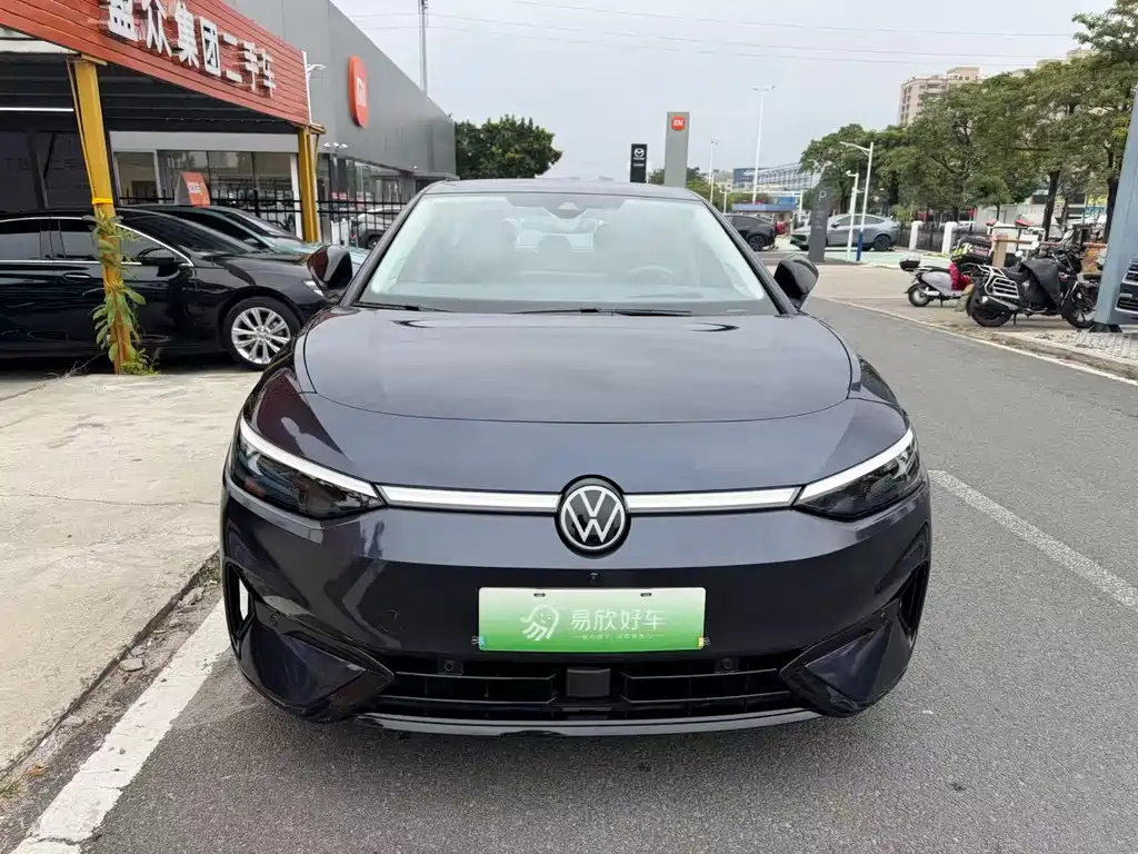 VOLKSWAGEN ID.7 VIZZION