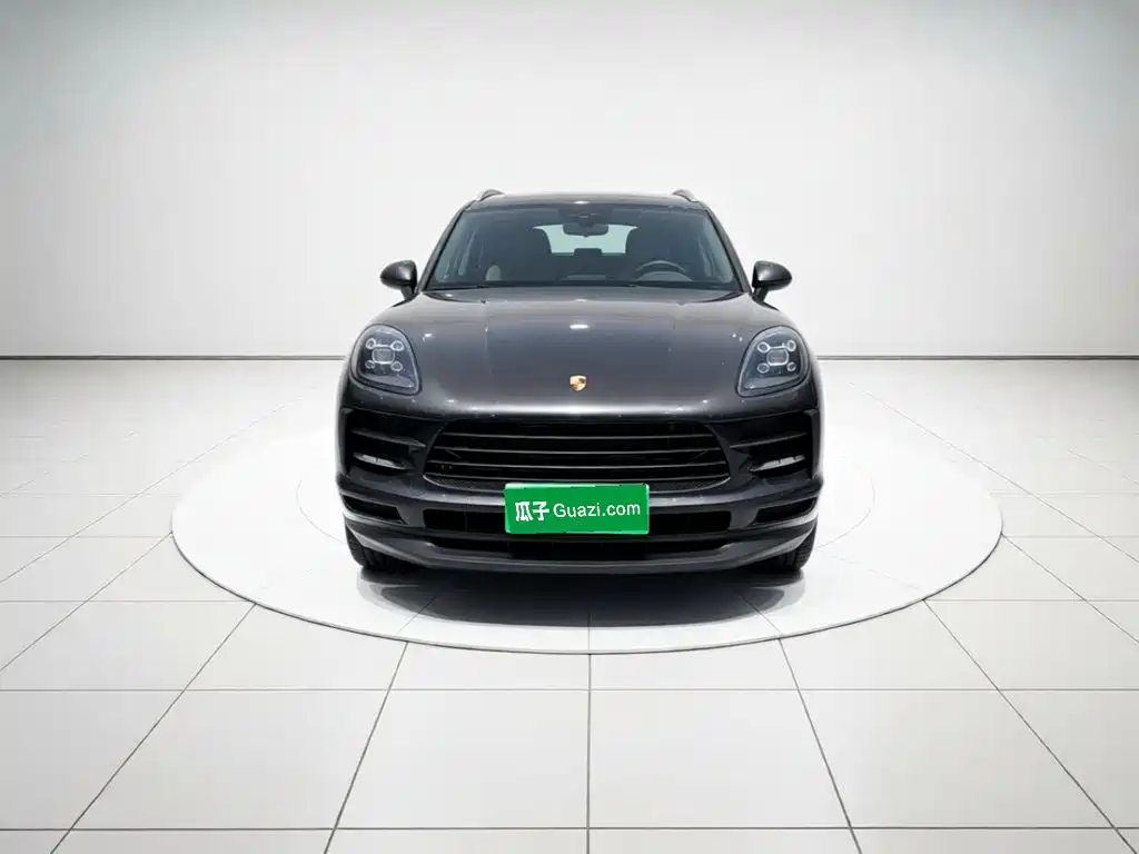 Porsche Macan — миниатюра 2