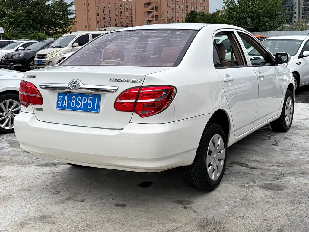 Toyota Corolla — миниатюра 3