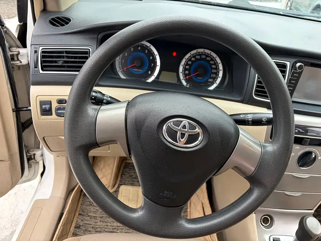 Toyota Corolla — миниатюра 15