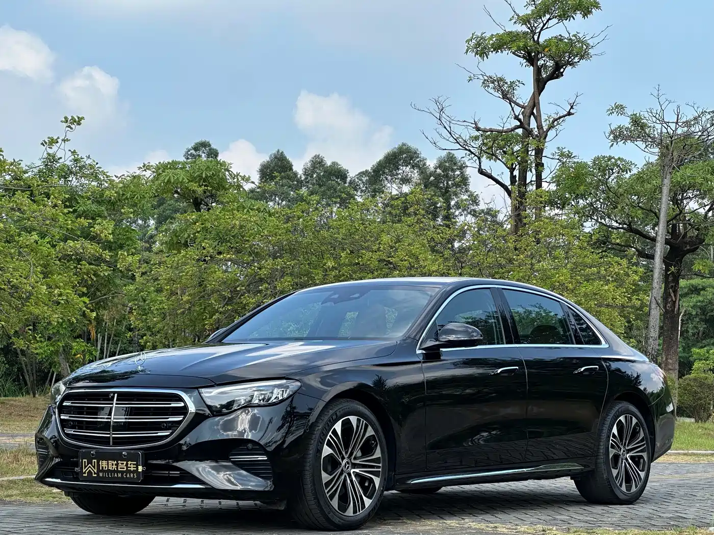 奔驰E级 2026款 E 300 L 豪华型 2026