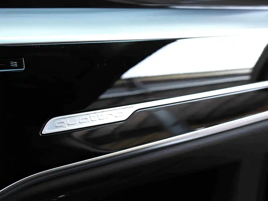 Audi A8 — фотографии объявления, Фото 15