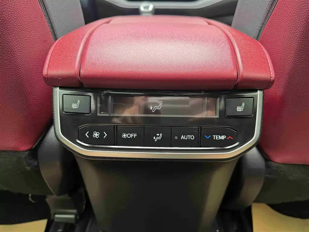 Toyota Crown Kluger 2.5L HEV 4WD Premium Edition, фото 11