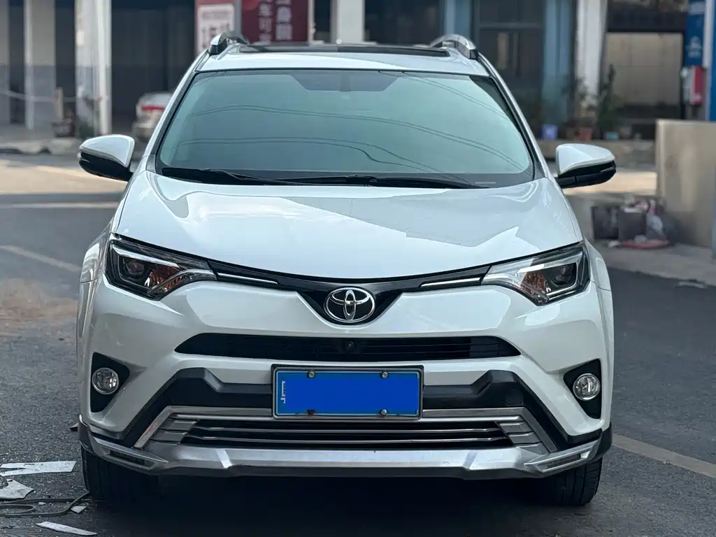 TOYOTA RAV4 RONGFANG