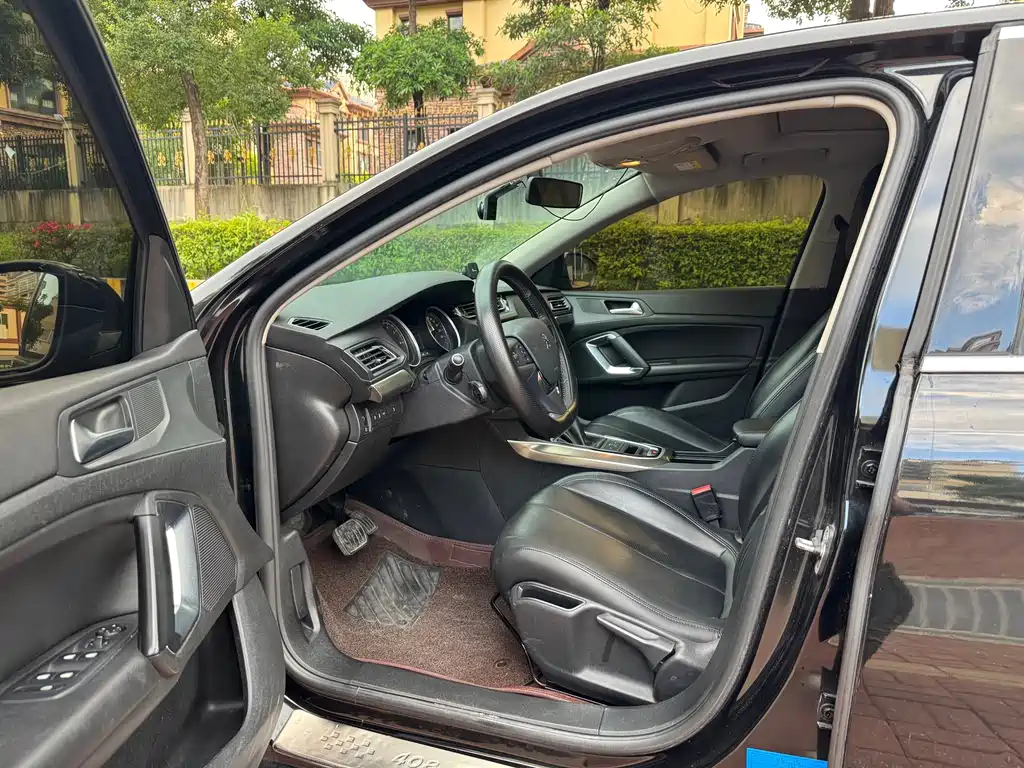Peugeot 408 — миниатюра 8