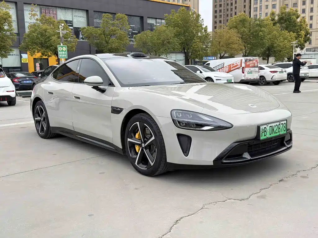 XIAOMI CAR XIAOMI SU7