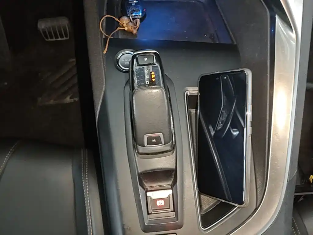 Peugeot 4008 — миниатюра 14