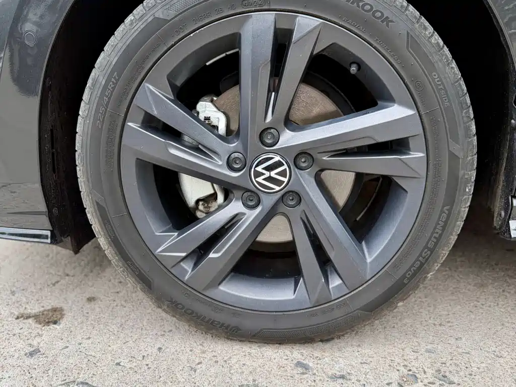 Volkswagen Golf 2023 280TSI DSG R-Line Lite