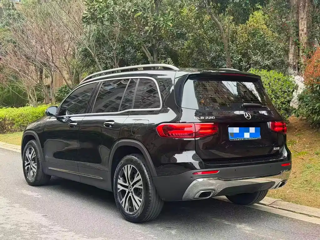 Mercedes-Benz GLB 2024 GLB 220
