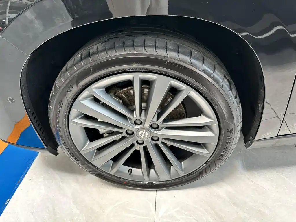 Leapmotor C16 2026 280 6 мест