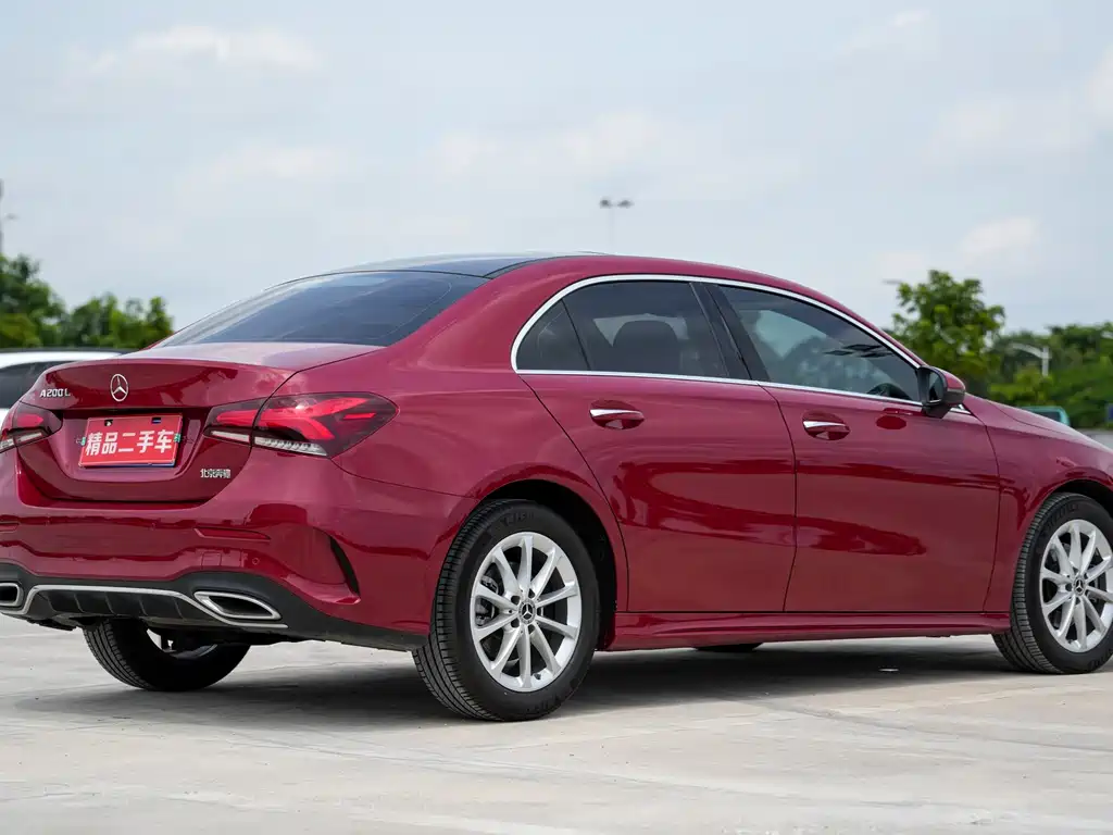 MERCEDES-BENZ A CLASS