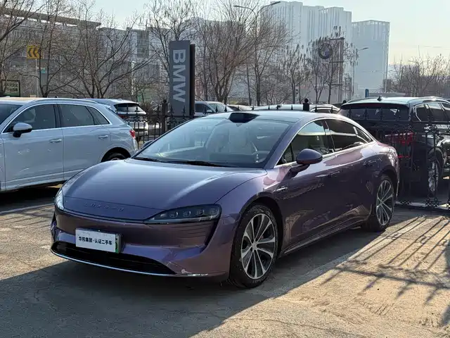 AITO WISDOM WORLD S7 2024