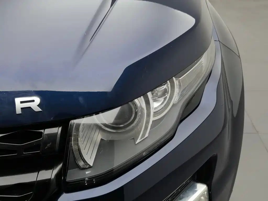 Land Rover Evoque (Import) — миниатюра 7
