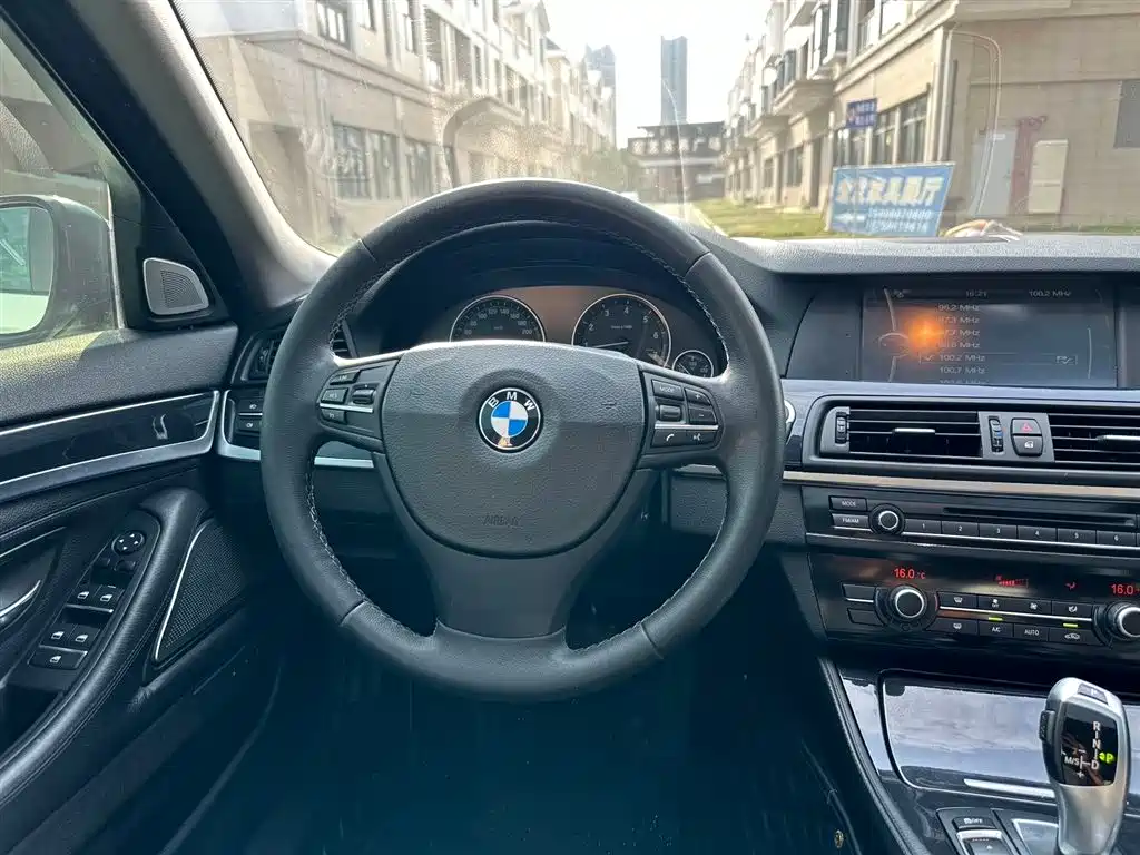 BMW 5 Series 5 2012 520Li Elegant