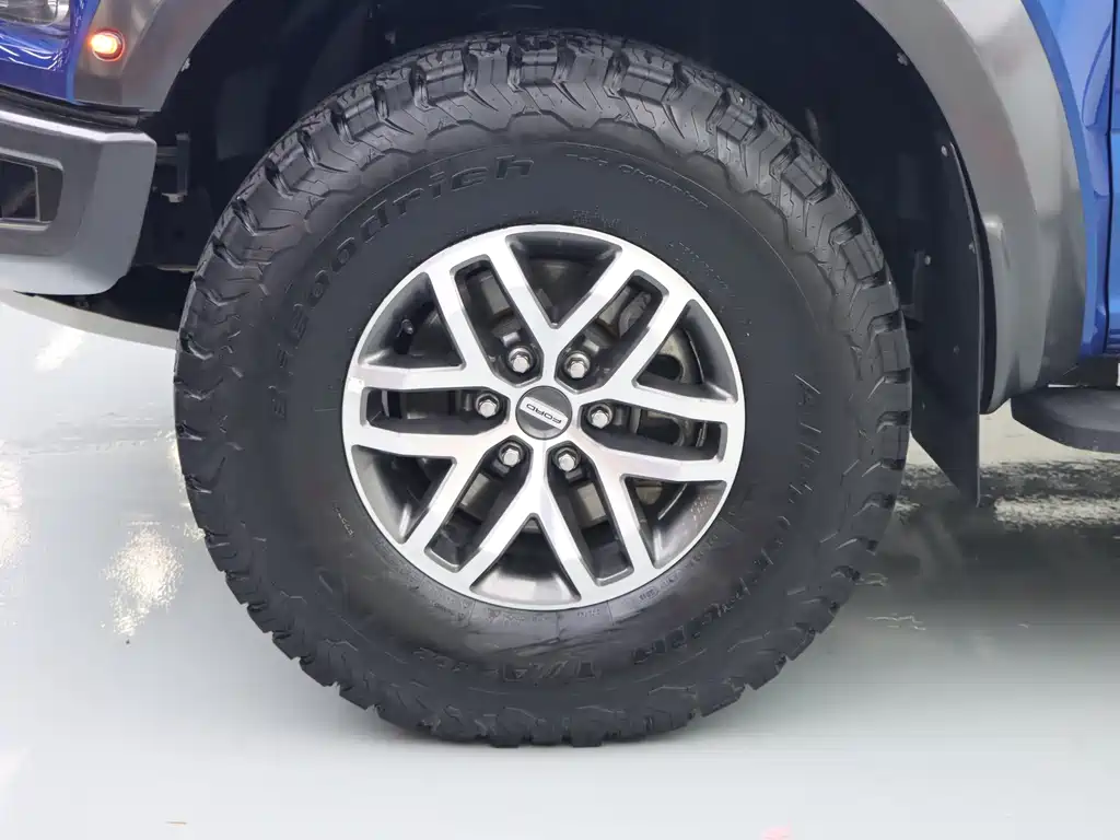 Ford F-150 Raptor — миниатюра 4
