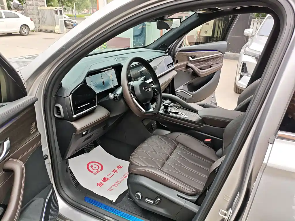 Geely Monjaro L 2025 2.0TD AT