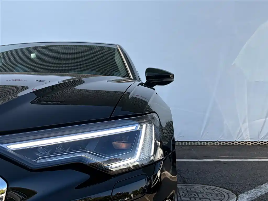 Audi A6L 2025 45 TFSI