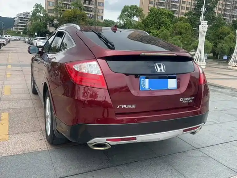 Honda Crosstour — миниатюра 5