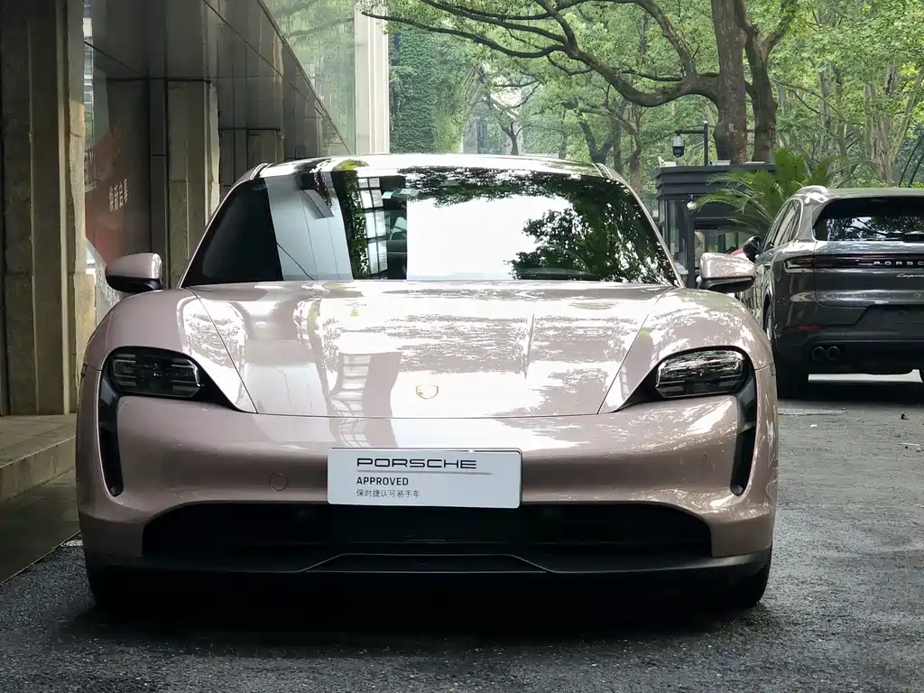 Porsche Taycan 2022 Taycan