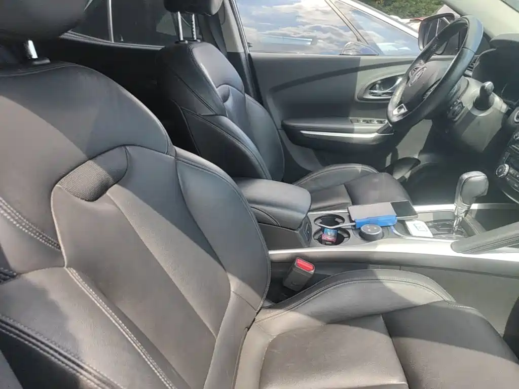 Renault Kadjar — миниатюра 25