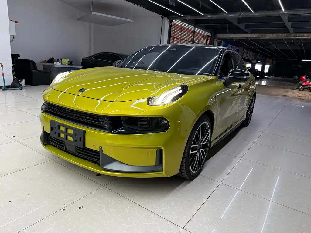 Lynk & Co 03 2021