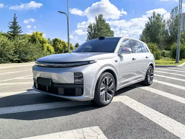 Li Auto L7